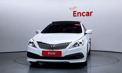 Hyundai Grandeur 2015, 71326 км, за 6630.69 USD