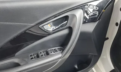 Hyundai Grandeur 2015, 71326 км, за 6630.69 USD - фото 19
