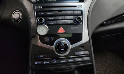 Hyundai Grandeur 2015, 71326 км, за 6630.69 USD - фото 31
