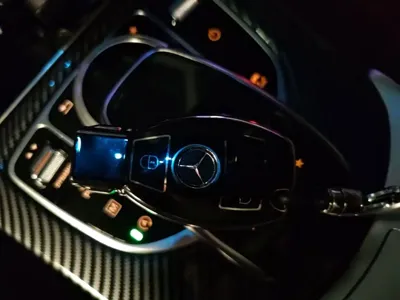 Mercedes-Benz GLC Coupe 2018, 63900 км, за 16923.44 USD - фото 9