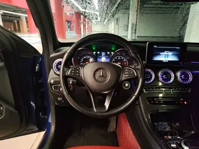 Mercedes-Benz GLC Coupe 2018, 63900 км, за 16923.44 USD - фото 11