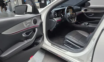 Mercedes-Benz E-Class 2019, 64231 км, за 16541.95 USD - фото 10