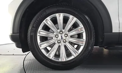Ford Explorer 2021, 31025 км, за 20611.79 USD