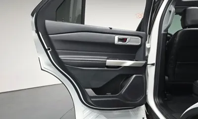 Ford Explorer 2021, 31025 км, за 20611.79 USD - фото 26
