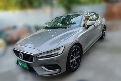 Volvo S60 · 2020 год