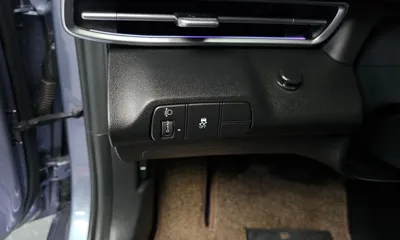 Hyundai Avante 2024, 26968 км, за 13916.24 USD - фото 27
