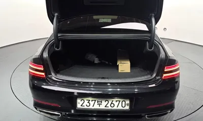 Genesis G80 2021, 132897 км, за 19364.58 USD - фото 20