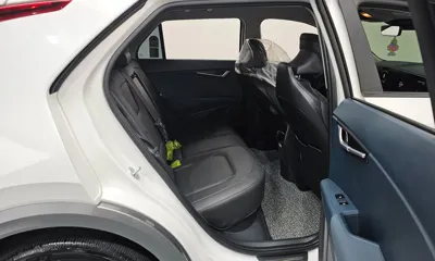 Kia Niro 2024, 129865 км, за 16186.69 USD - фото 11