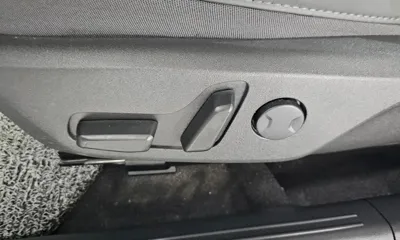 Kia Niro 2024, 129865 км, за 16186.69 USD - фото 31