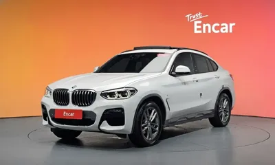BMW X4 · 2020 год
