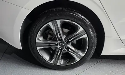Kia K5 2020, 74321 км, за 11487.46 USD