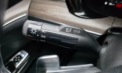 Kia K5 2020, 74321 км, за 11487.46 USD - фото 18