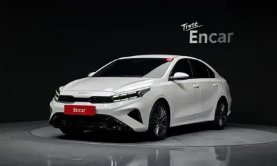 Kia K3 · 2022 год