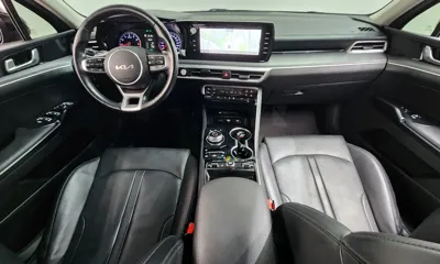 Kia K5 2022, 61705 км, за 17657.87 USD - фото 7