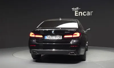 BMW 5-Series 2022, 46324 км, за 23093.96 USD