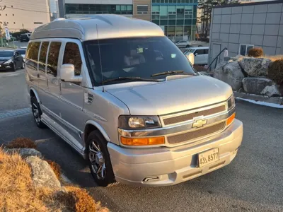 Chevrolet Express Van 2015, 174675 км, за 12286.29 USD - фото 7