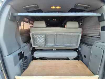 Chevrolet Express Van 2015, 174675 км, за 12286.29 USD - фото 8
