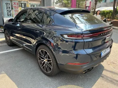Porsche Cayenne 2024, 16700 км, за 78306.23 USD - фото 6