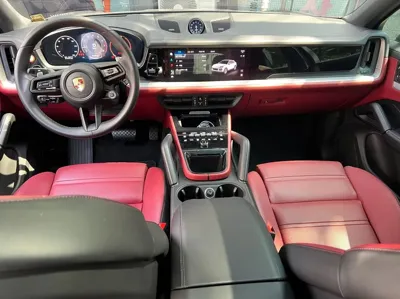 Porsche Cayenne 2024, 16700 км, за 78306.23 USD - фото 8