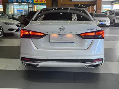 Nissan Teana 2024, 22000 км, за 14704.79 USD