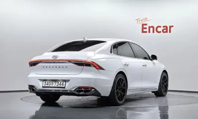 Hyundai Grandeur 2022, 137686 км, за 13784.95 USD