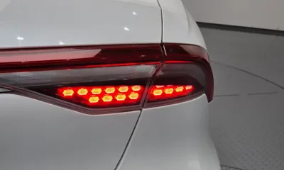 Hyundai Grandeur 2022, 137686 км, за 13680.79 USD - фото 23
