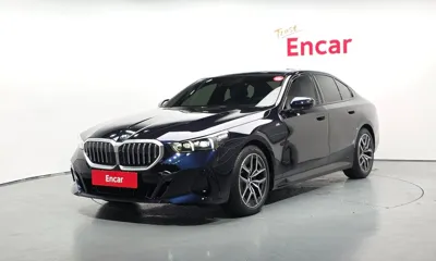 BMW 5-Series · 2025 год
