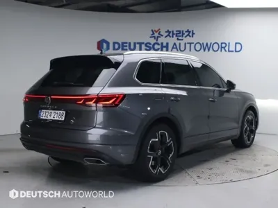 Volkswagen Touareg 2024, 23636 км, за 51225.36 USD