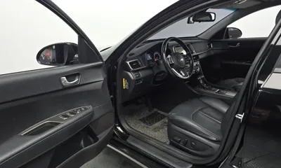 Kia K5 2020, 126931 км, за 6837.27 USD - фото 10