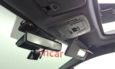 Toyota Sienna 2021, 66193 км, за 28817.12 USD - фото 20