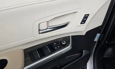 Toyota Sienna 2021, 66193 км, за 28817.12 USD - фото 30