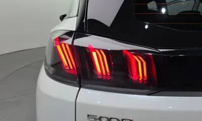 Peugeot 5008 2022, 74303 км, за 18971.46 USD - фото 23