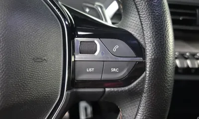 Peugeot 5008 2022, 74303 км, за 18971.46 USD - фото 28