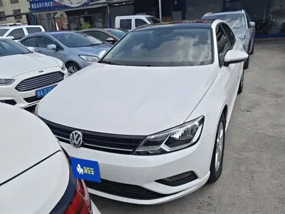 Volkswagen Lamando 2017, 112300 км, за 6315.53 USD