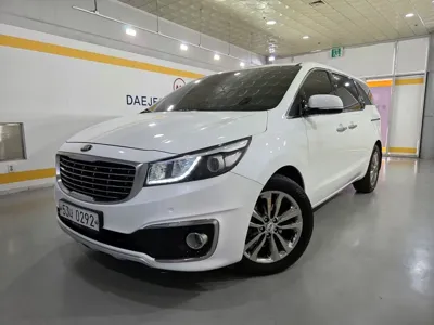 Kia Canival · 2017 год