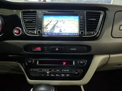 Kia Canival 2017, 168332 км, за 5842.2 USD - фото 15