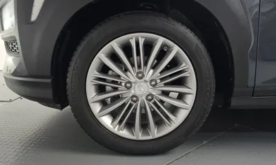 Hyundai Kona 2020, 96592 км, за 7800.82 USD