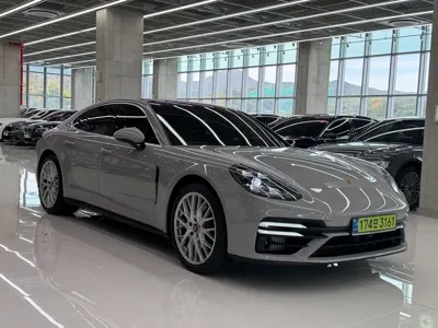 Porsche Panamera 2023, 12300 км, за 87759.18 USD - фото 3
