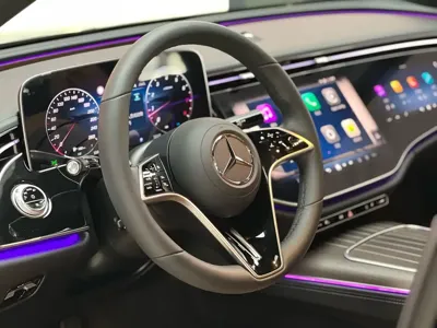 Mercedes-Benz E-Class 2025, 7800 км, за 56348.21 USD - фото 7