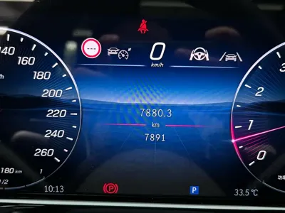 Mercedes-Benz E-Class 2025, 7800 км, за 56348.21 USD - фото 15