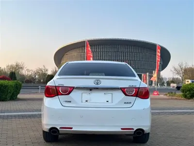 Toyota Reiz 2012, 130000 км, за 5009.65 USD