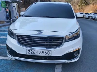 Kia Canival · 2016 год