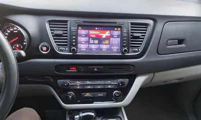 Kia Canival 2016, 199299 км, за 4875.51 USD - фото 8