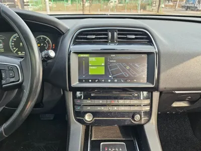 Jaguar F-Pace 2017, 160670 км, за 6498.62 USD - фото 17