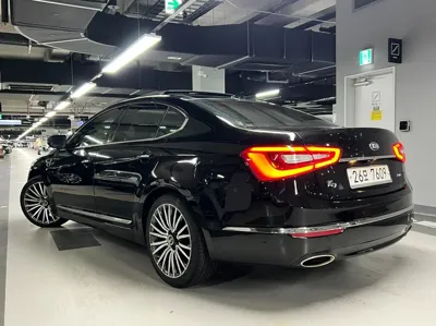 Kia K7 2013, 77947 км, за 5339.58 USD
