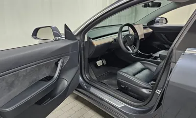 Tesla Model 3 2020, 104510 км, за 16186.69 USD - фото 10