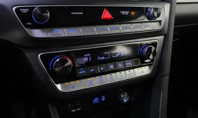Hyundai Sonata 2018, 131375 км, за 7155.05 USD - фото 15
