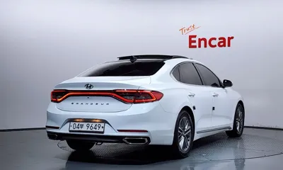Hyundai Grandeur 2018, 59543 км, за 11395.45 USD
