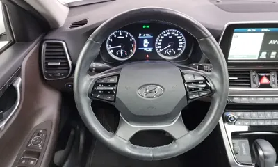 Hyundai Grandeur 2018, 59543 км, за 11395.45 USD - фото 13