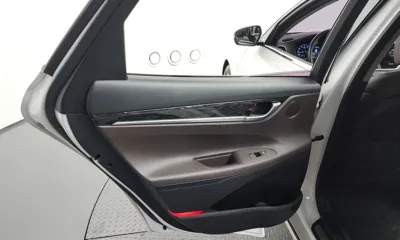 Hyundai Grandeur 2018, 59543 км, за 11395.45 USD - фото 25